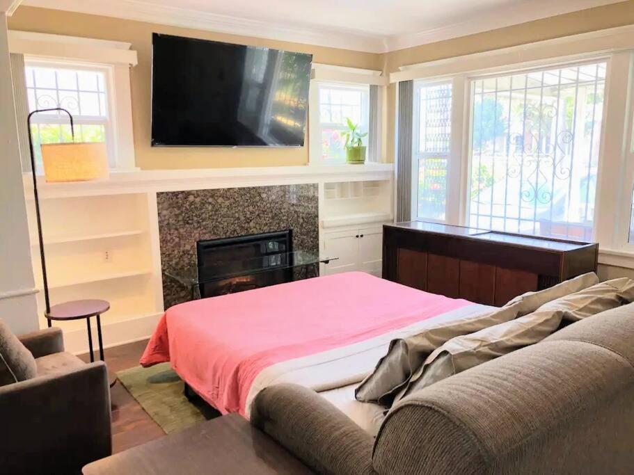 Charming Angeles Craftsman-cottage House Casa vacanze *